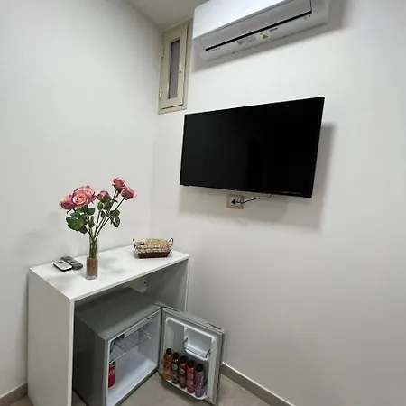 Πανσιόν Benedettini Rooms; A Muntagna Κατάνια