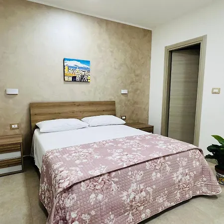 Benedettini Rooms; A Muntagna Guest house *