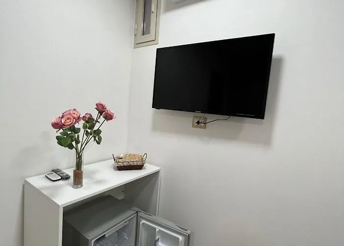 Πανσιόν Benedettini Rooms; A Muntagna Κατάνια